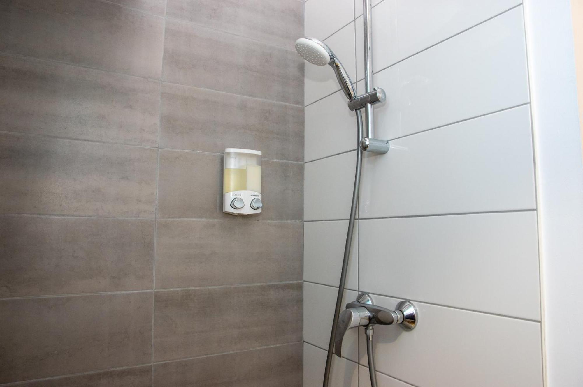 Апартаменты Duplex Cocoon - 10 Min De Blaye - 20 Min Cnpe - Wifi - Tv Hd Saint-Seurin-de-Cursac Экстерьер фото